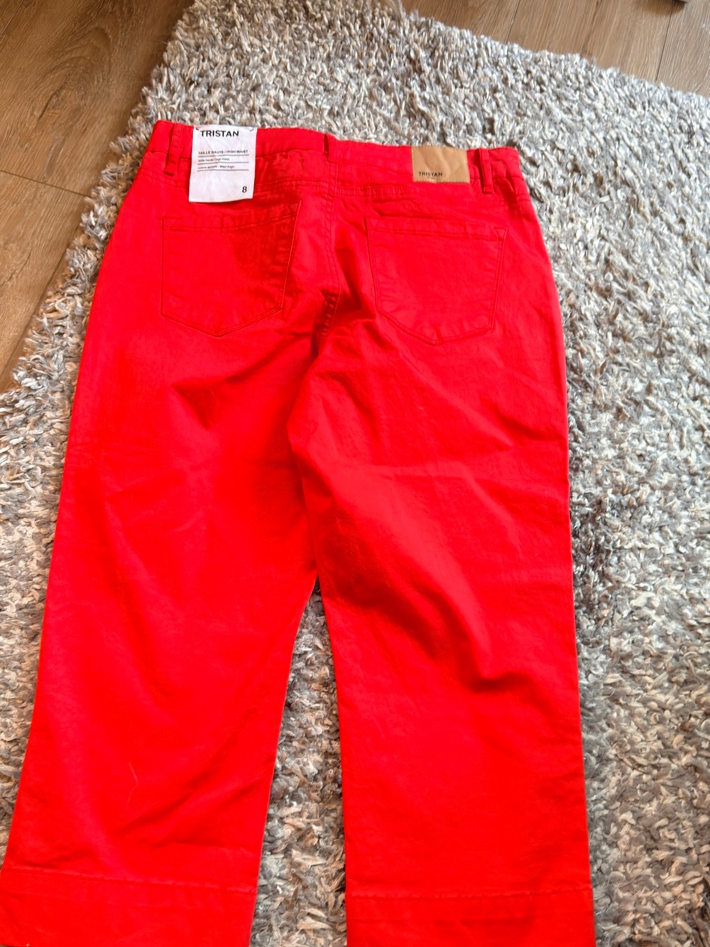 BNWT Bright Red Cropped Pants - Picture 5 of 6